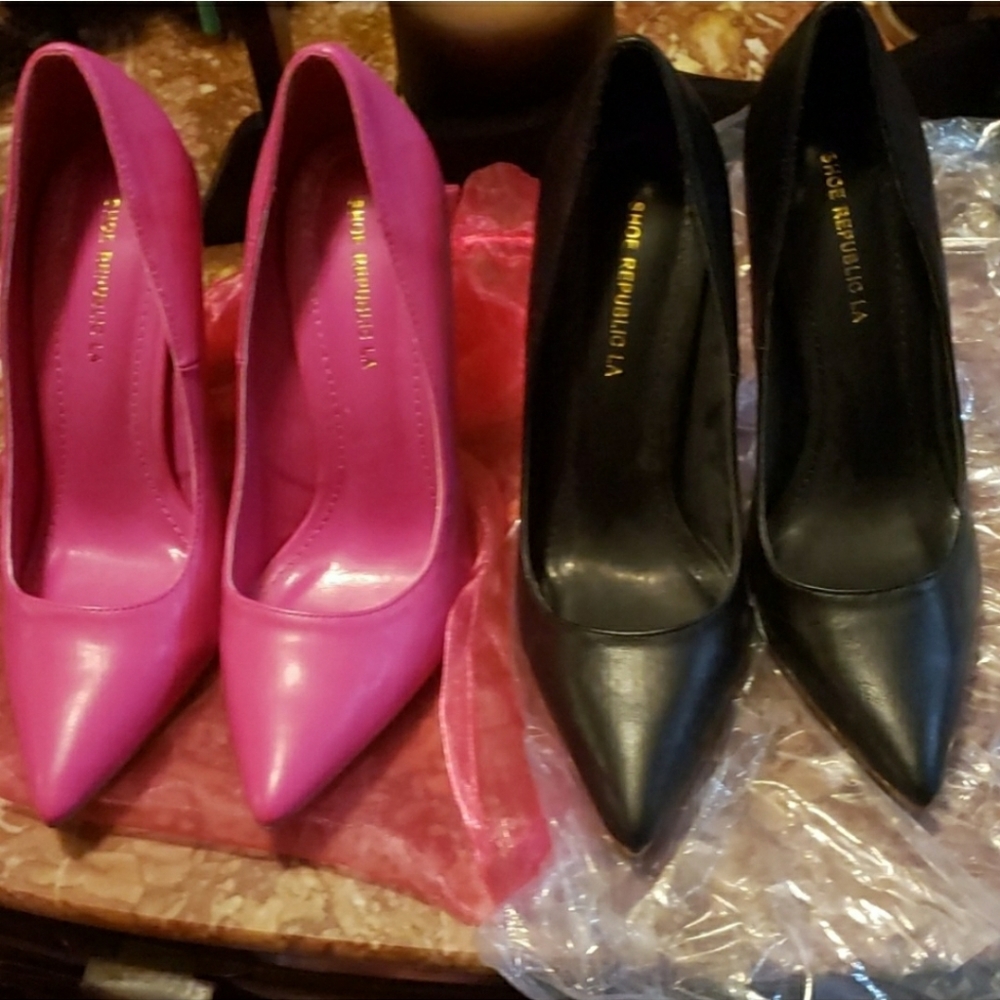 Shoe Republic LA Pumps.